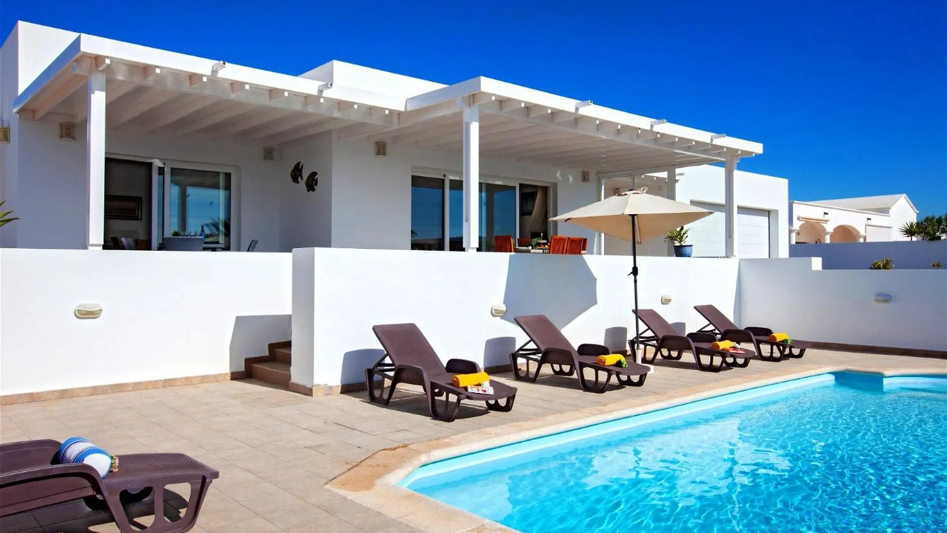 Villa Captains Retreat Puerto Calero Spain